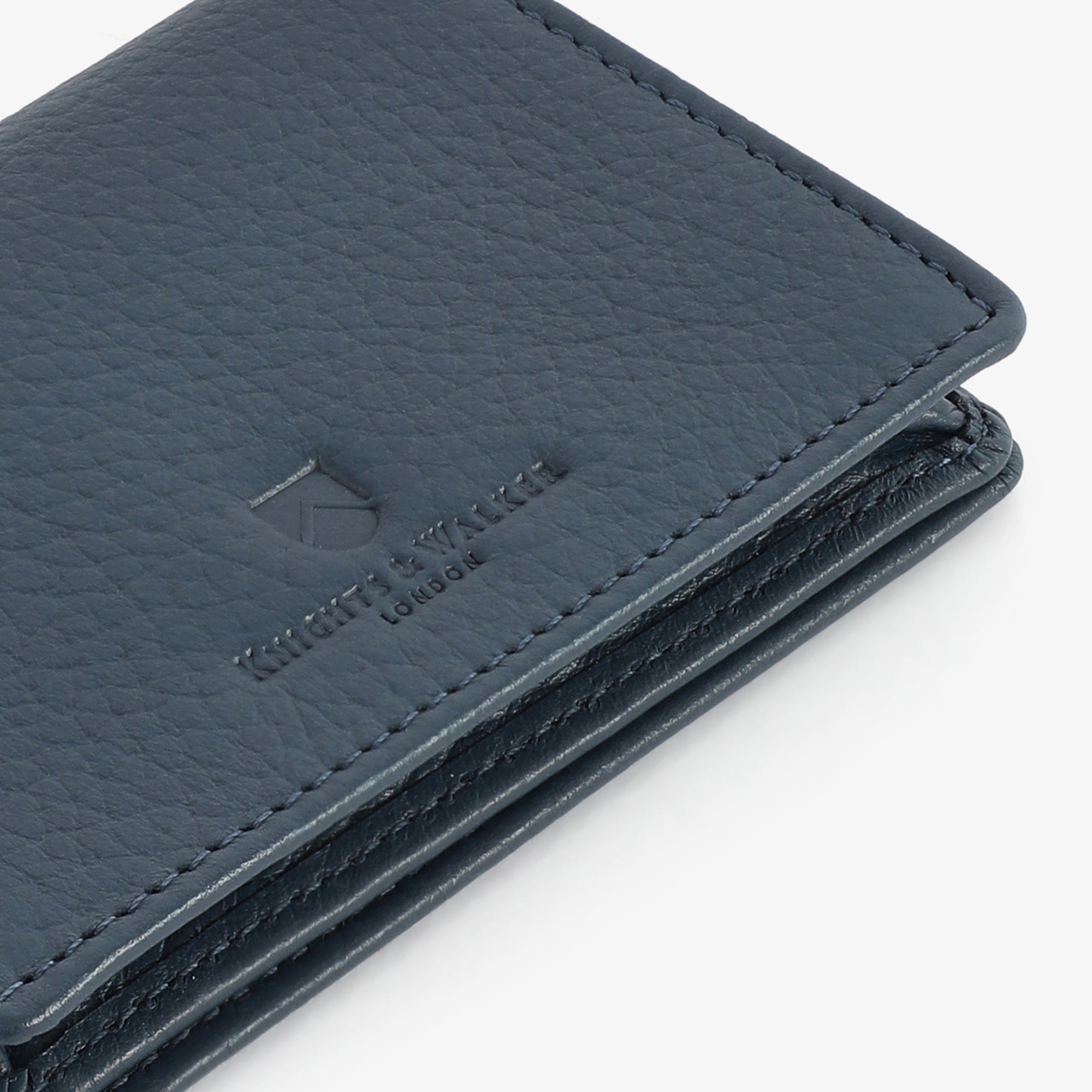 #color_navy blue